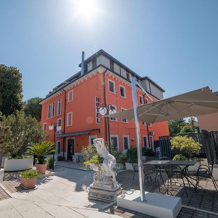 Hotel Siros Verona Exteriör bild