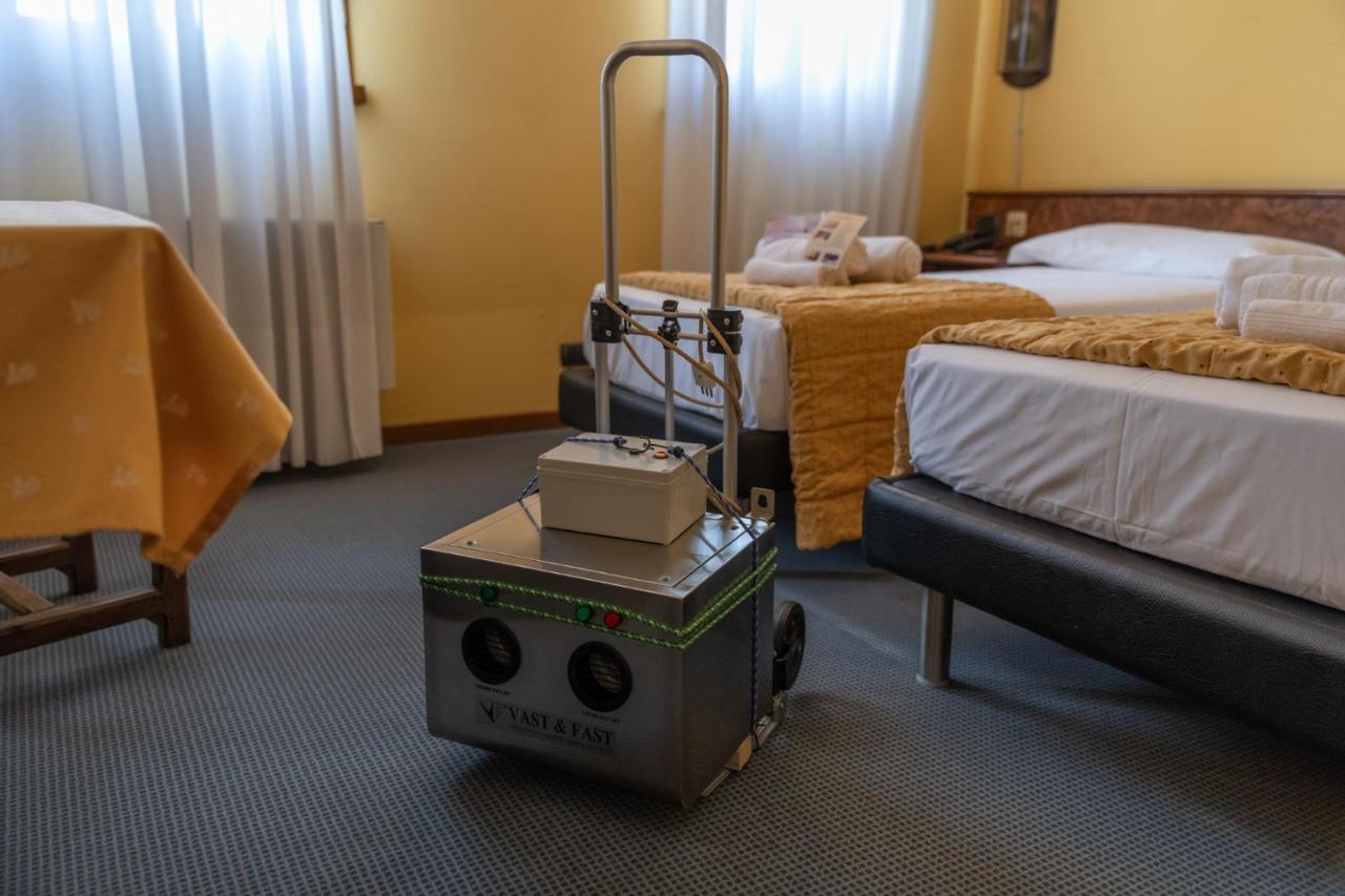 Hotel Siros Verona Exteriör bild