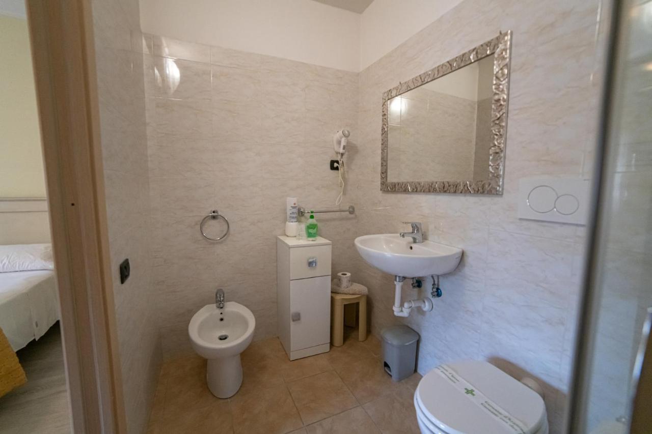 Hotel Siros Verona Exteriör bild