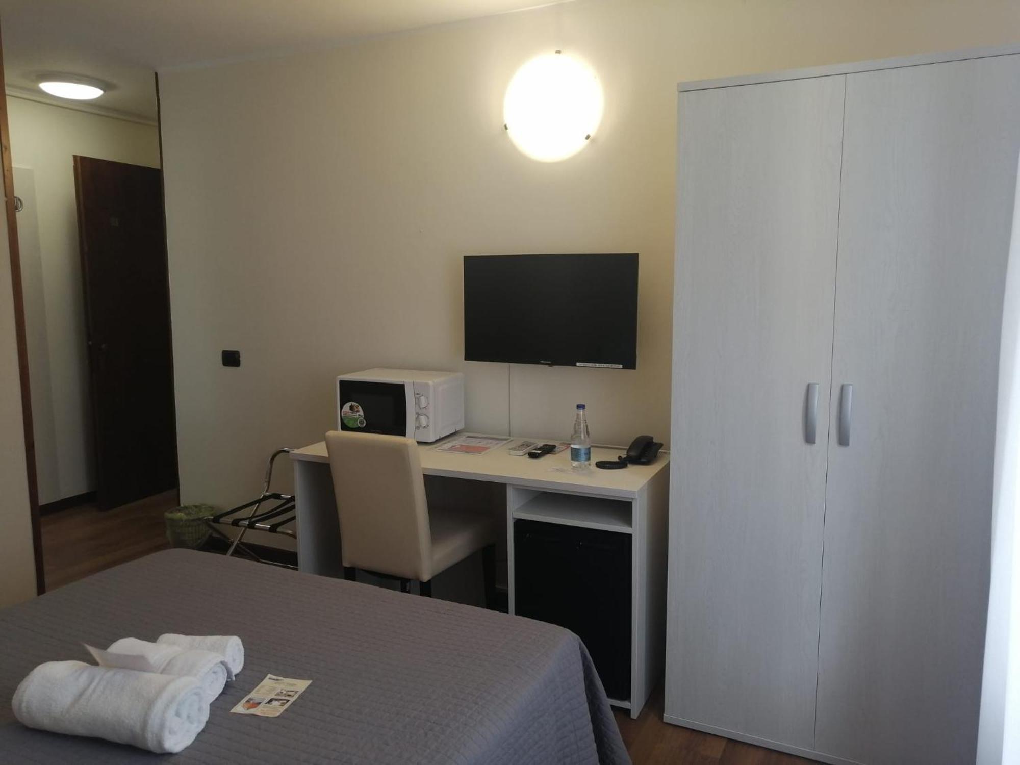 Hotel Siros Verona Exteriör bild